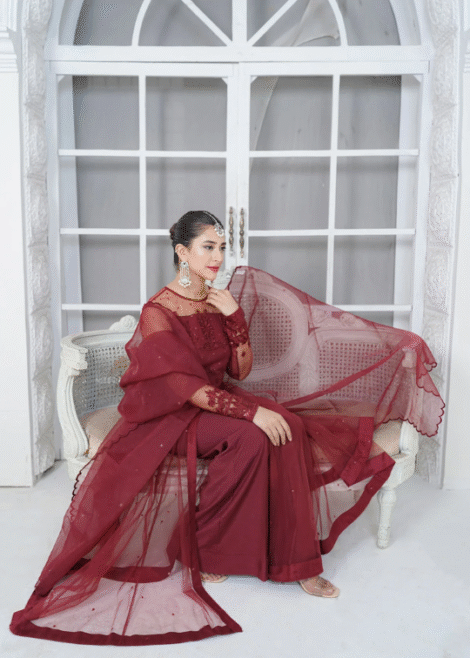 Rina by Libasenaaz