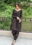 Raat Ki Rani by Libasenaaz