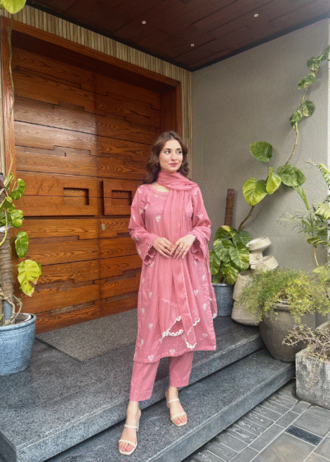 Annaya by Libas
