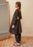 Raat Ki Rani by Libasenaaz